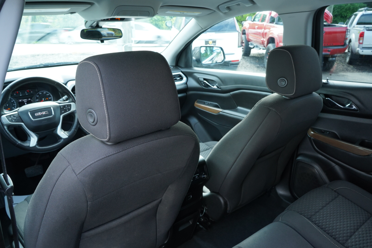 GMC Acadia FWD 4dr SLE w/SLE-1 2019