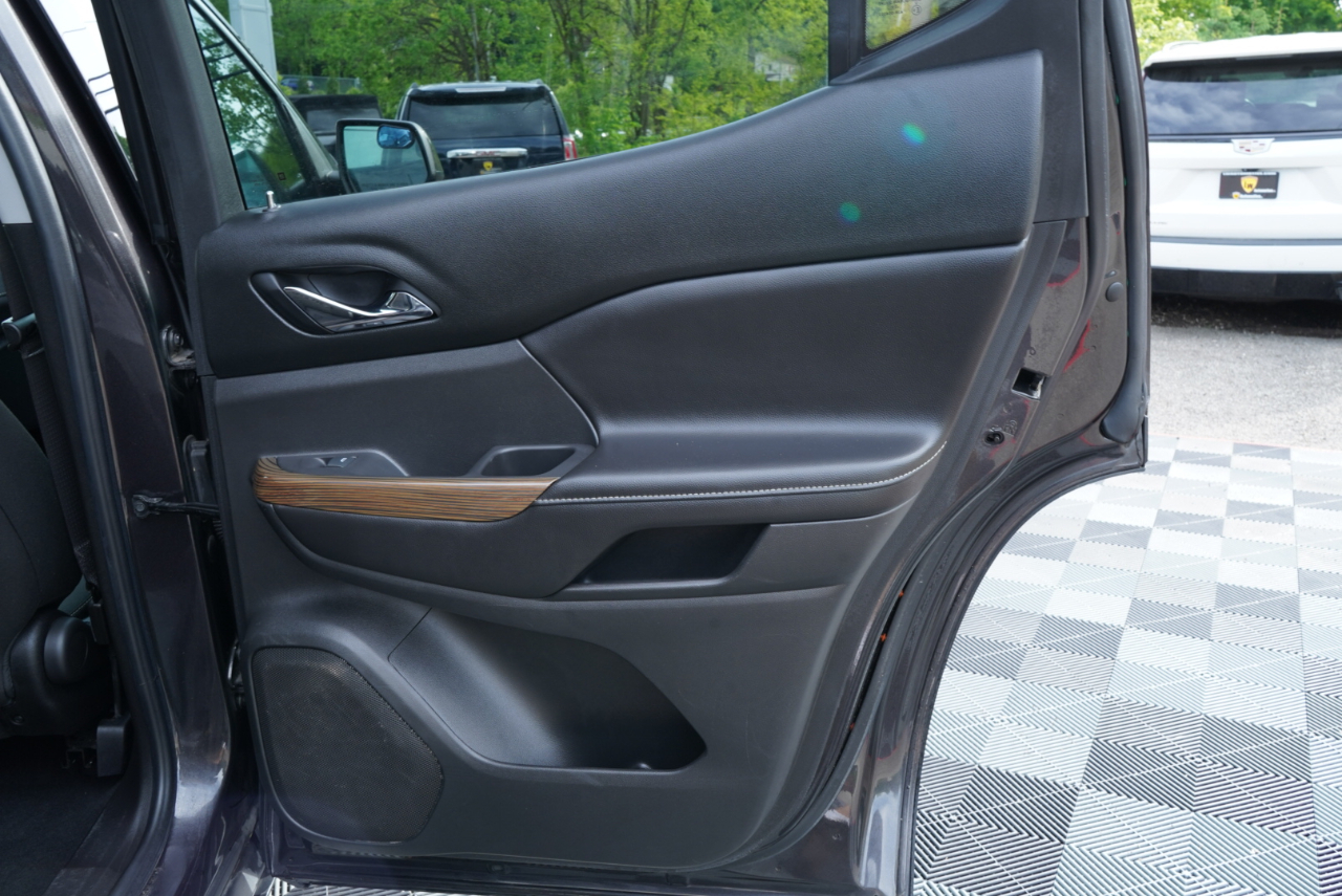 GMC Acadia FWD 4dr SLE w/SLE-1 2019