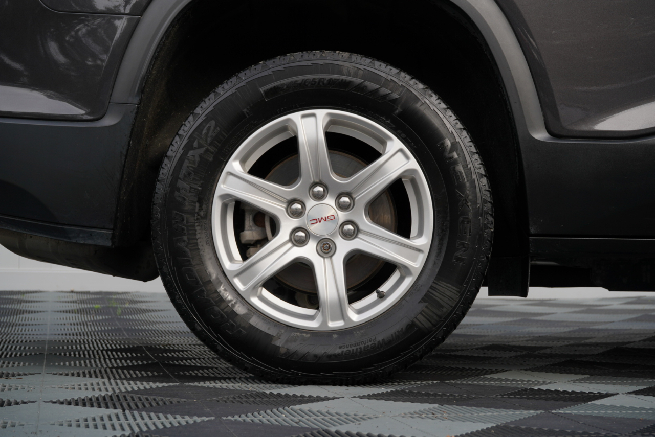 GMC Acadia FWD 4dr SLE w/SLE-1 2019