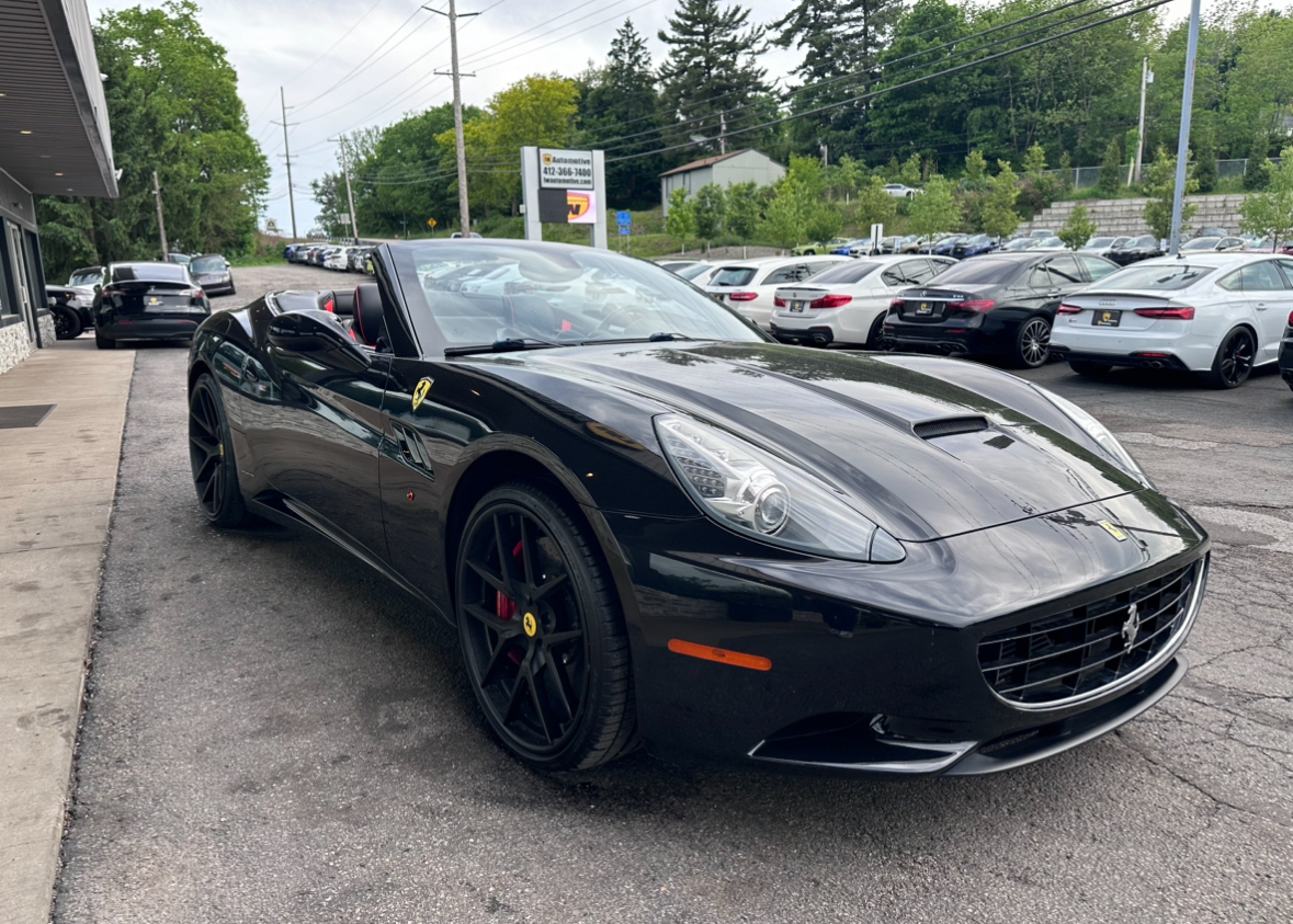 Ferrari California 2dr Conv 2010