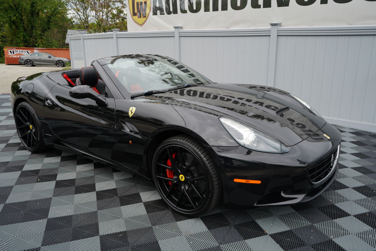 Ferrari California 2dr Conv 2010