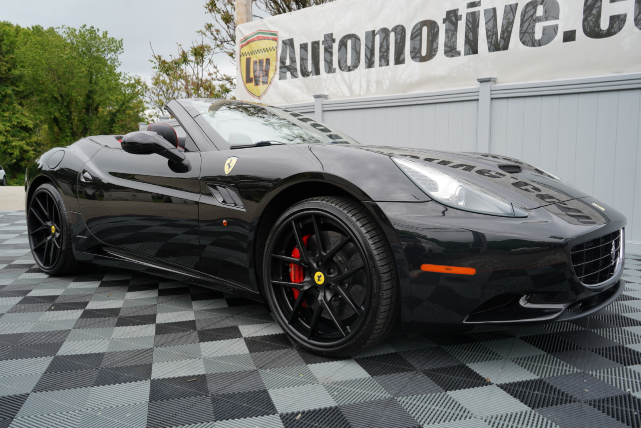 Ferrari California 2dr Conv 2010