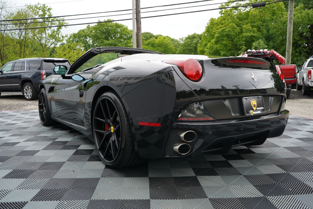 Ferrari California 2dr Conv 2010