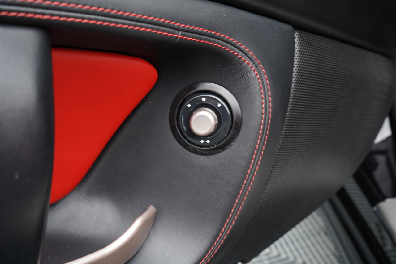Ferrari California 2dr Conv 2010