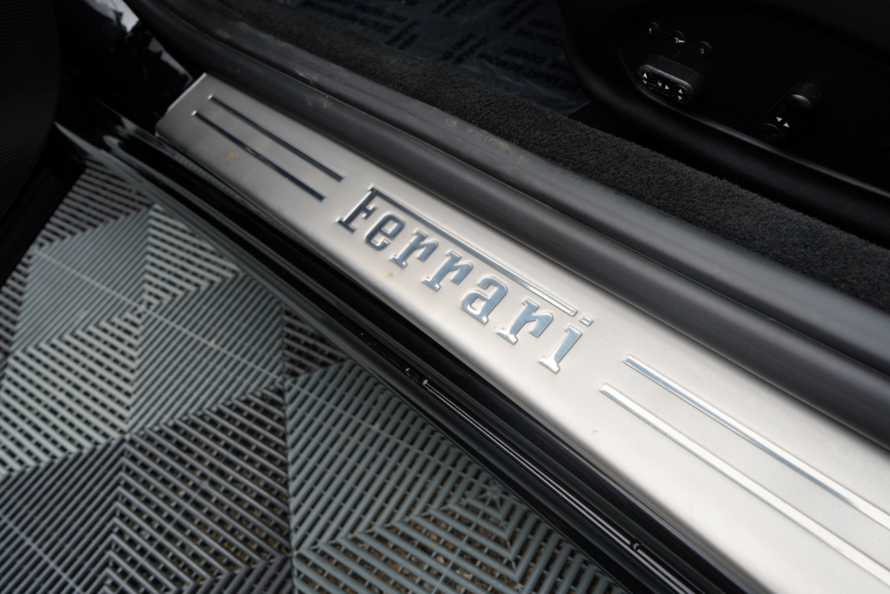 Ferrari California 2dr Conv 2010