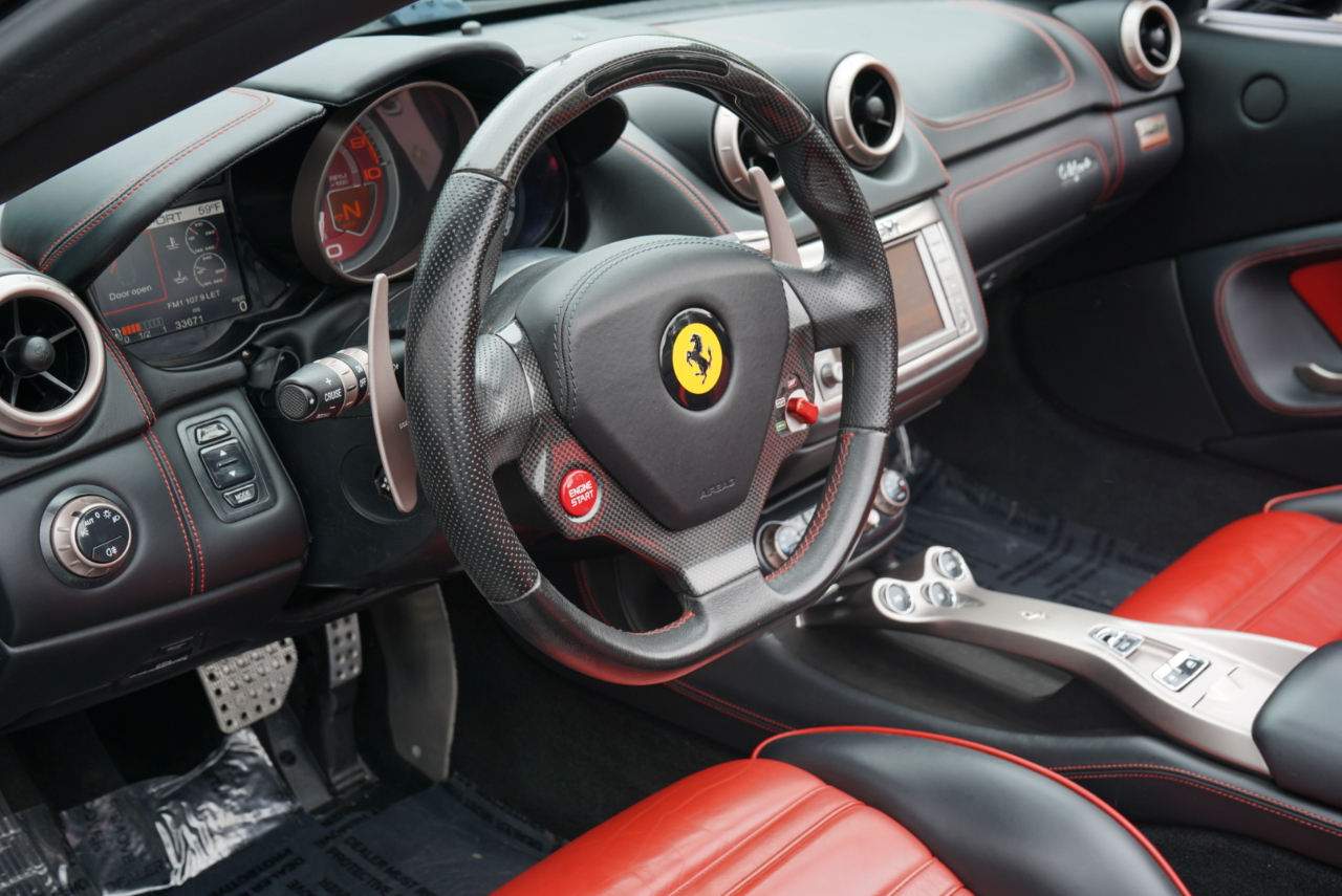 Ferrari California 2dr Conv 2010