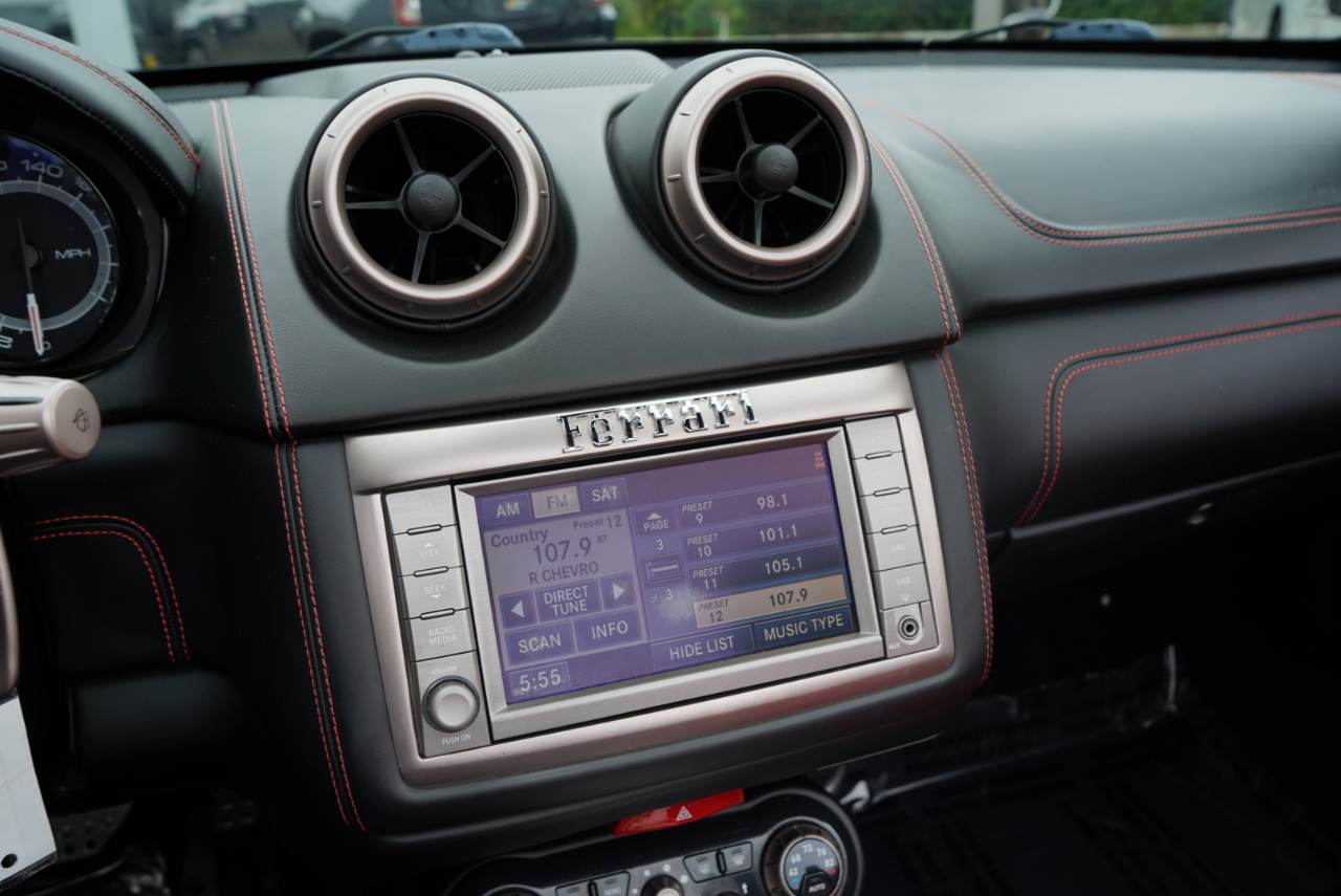 Ferrari California 2dr Conv 2010