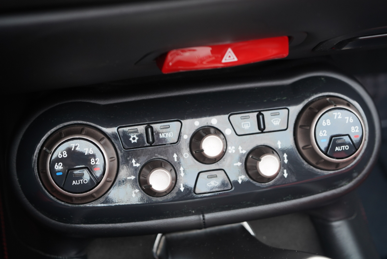 Ferrari California 2dr Conv 2010