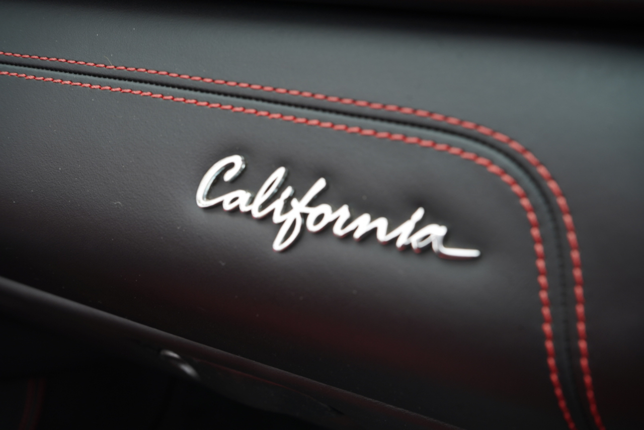 Ferrari California 2dr Conv 2010