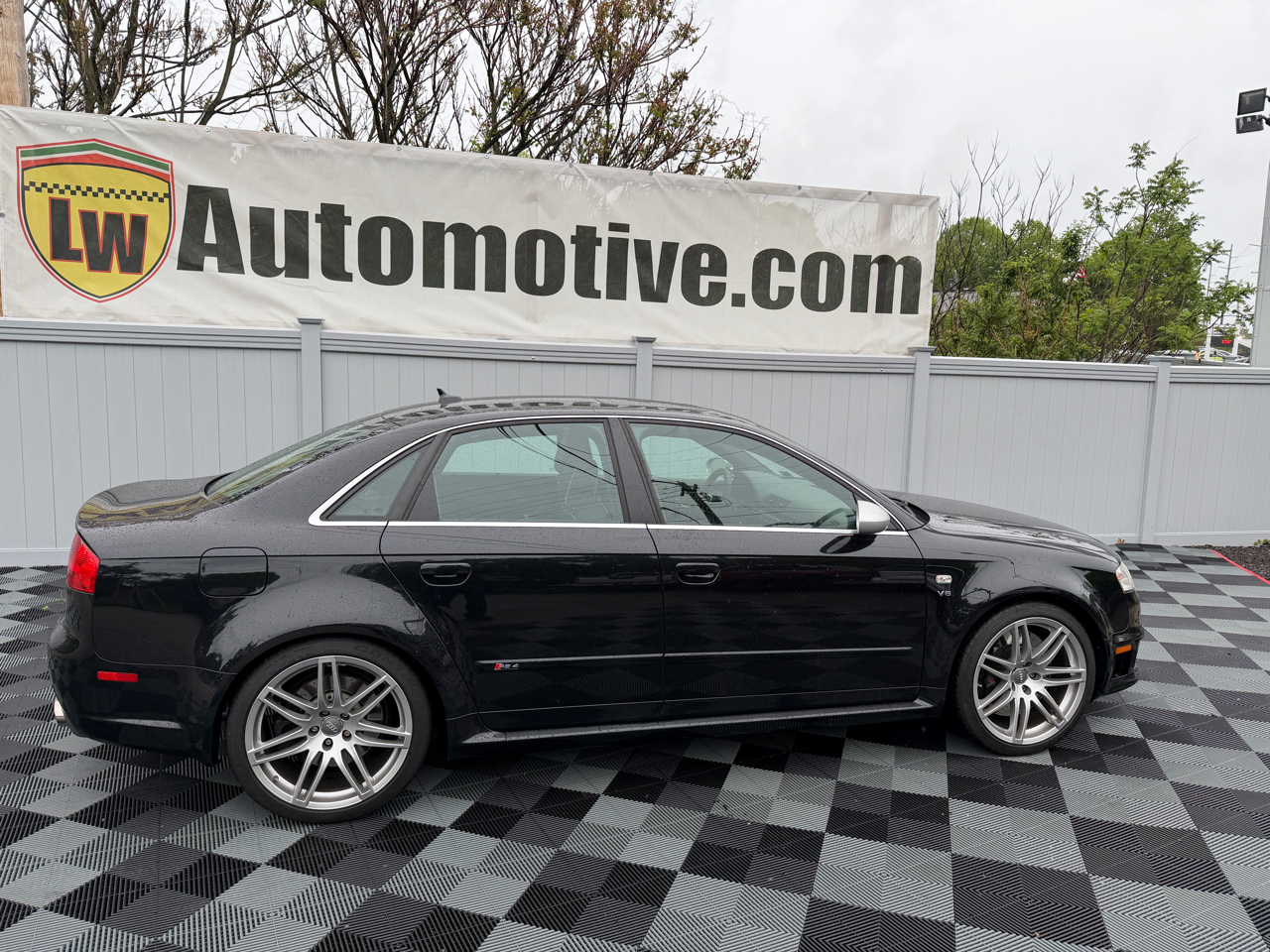 Audi RS 4 4dr Sdn 2008