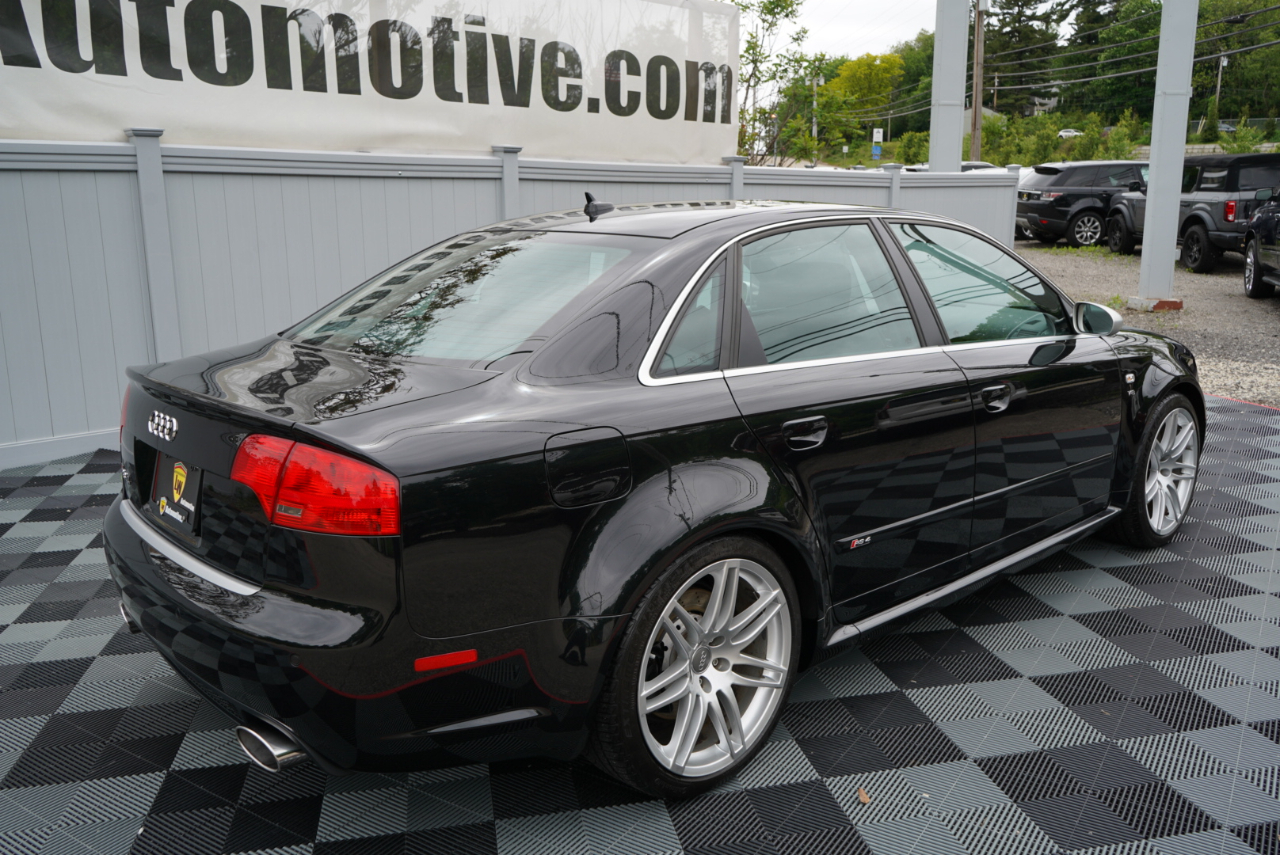 Audi RS 4 4dr Sdn 2008