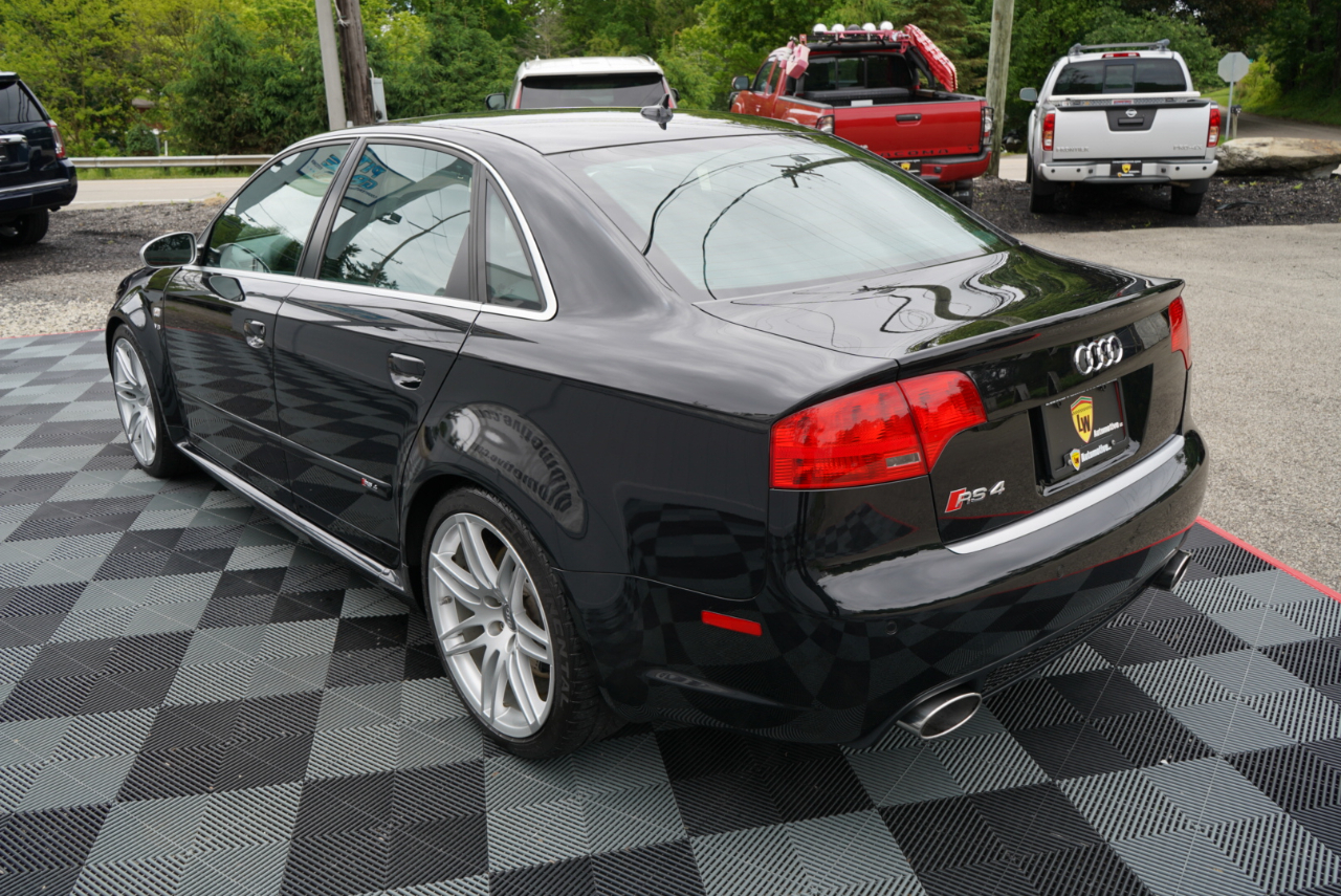 Audi RS 4 4dr Sdn 2008