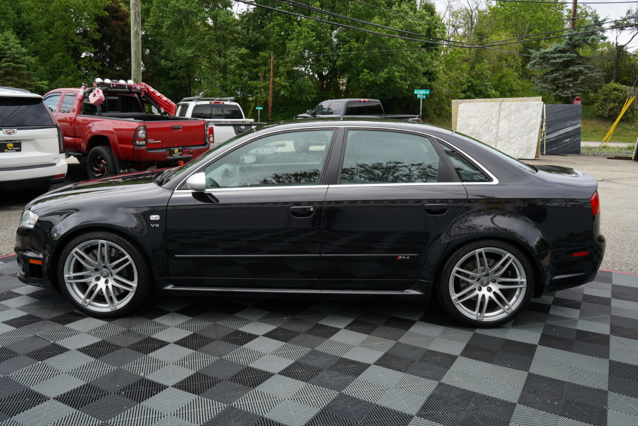 Audi RS 4 4dr Sdn 2008