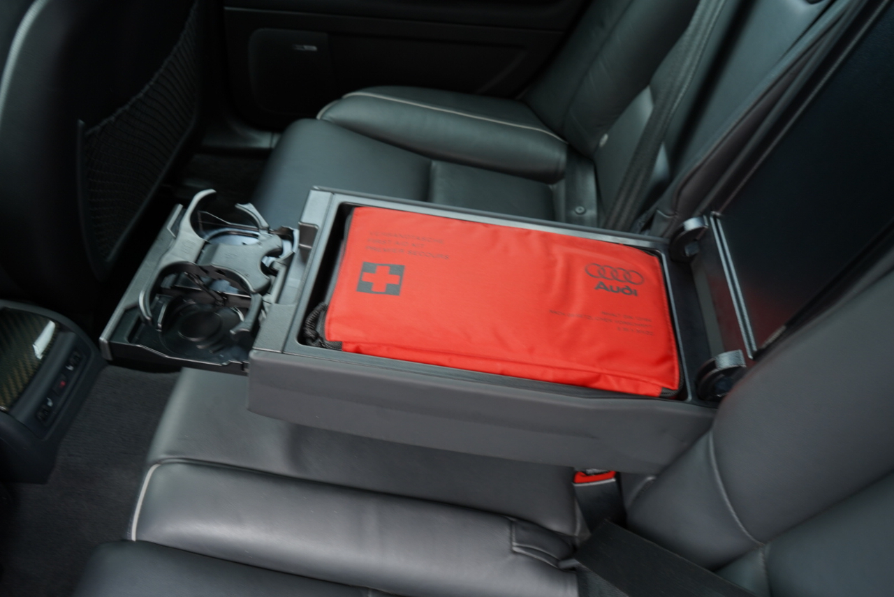 Audi RS 4 4dr Sdn 2008