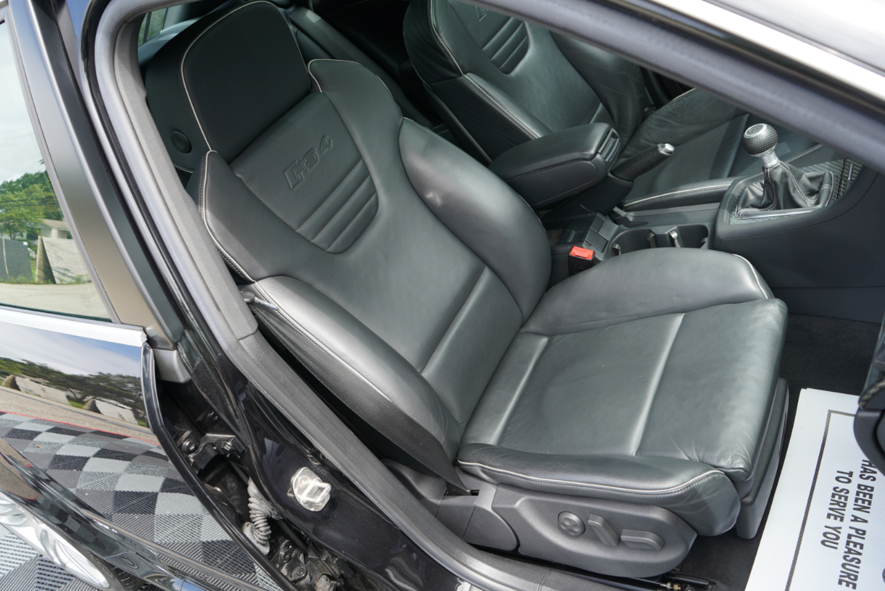 Audi RS 4 4dr Sdn 2008