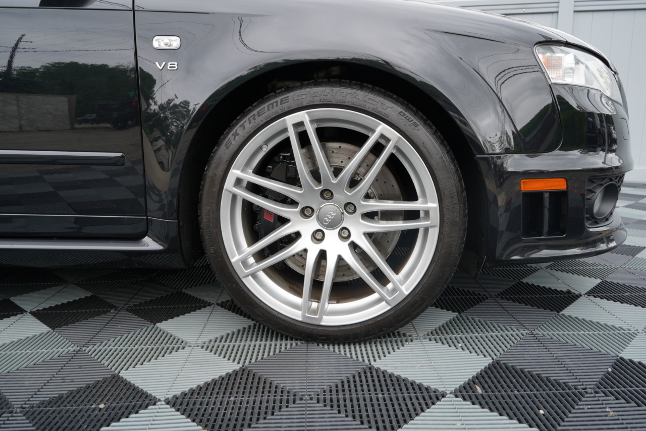 Audi RS 4 4dr Sdn 2008
