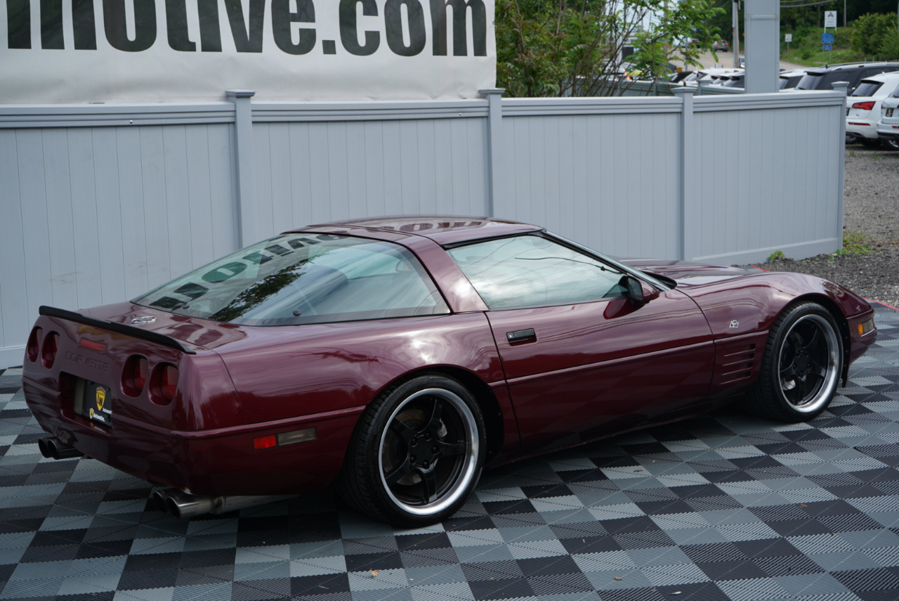 Chevrolet Corvette 2dr Coupe Hatchback 1993