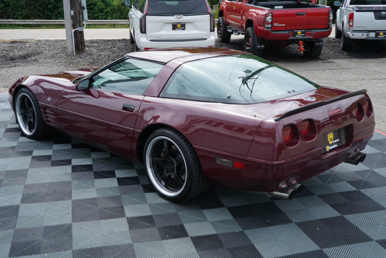 Chevrolet Corvette 2dr Coupe Hatchback 1993