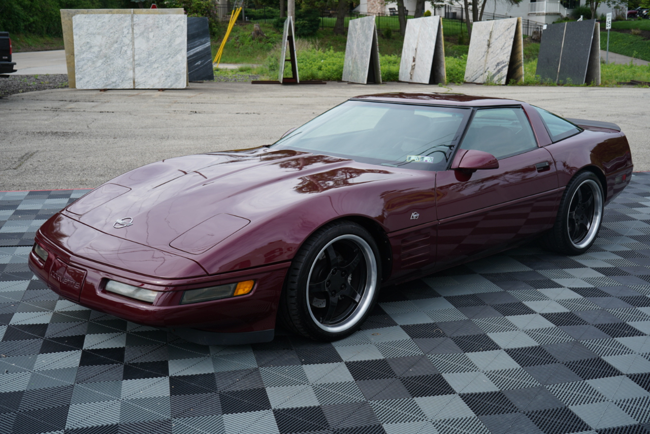 Chevrolet Corvette 2dr Coupe Hatchback 1993