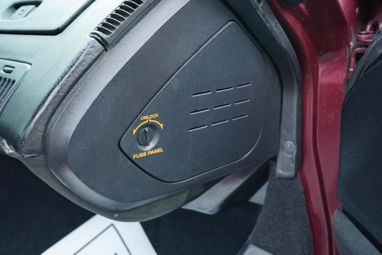 Chevrolet Corvette 2dr Coupe Hatchback 1993