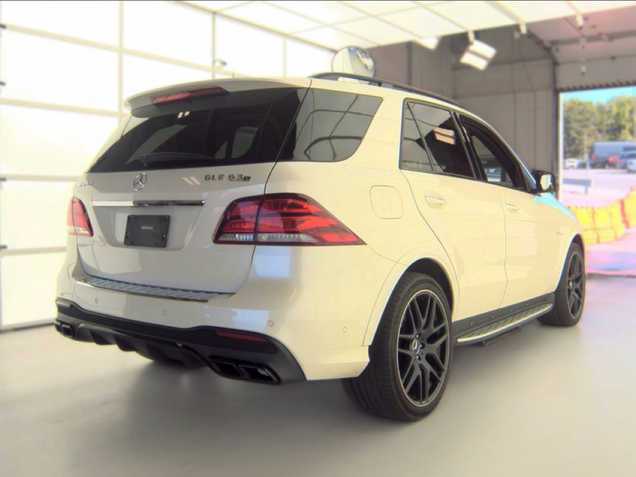 Mercedes-Benz GLE 4MATIC 4dr AMG GLE 63 S-Model 2016