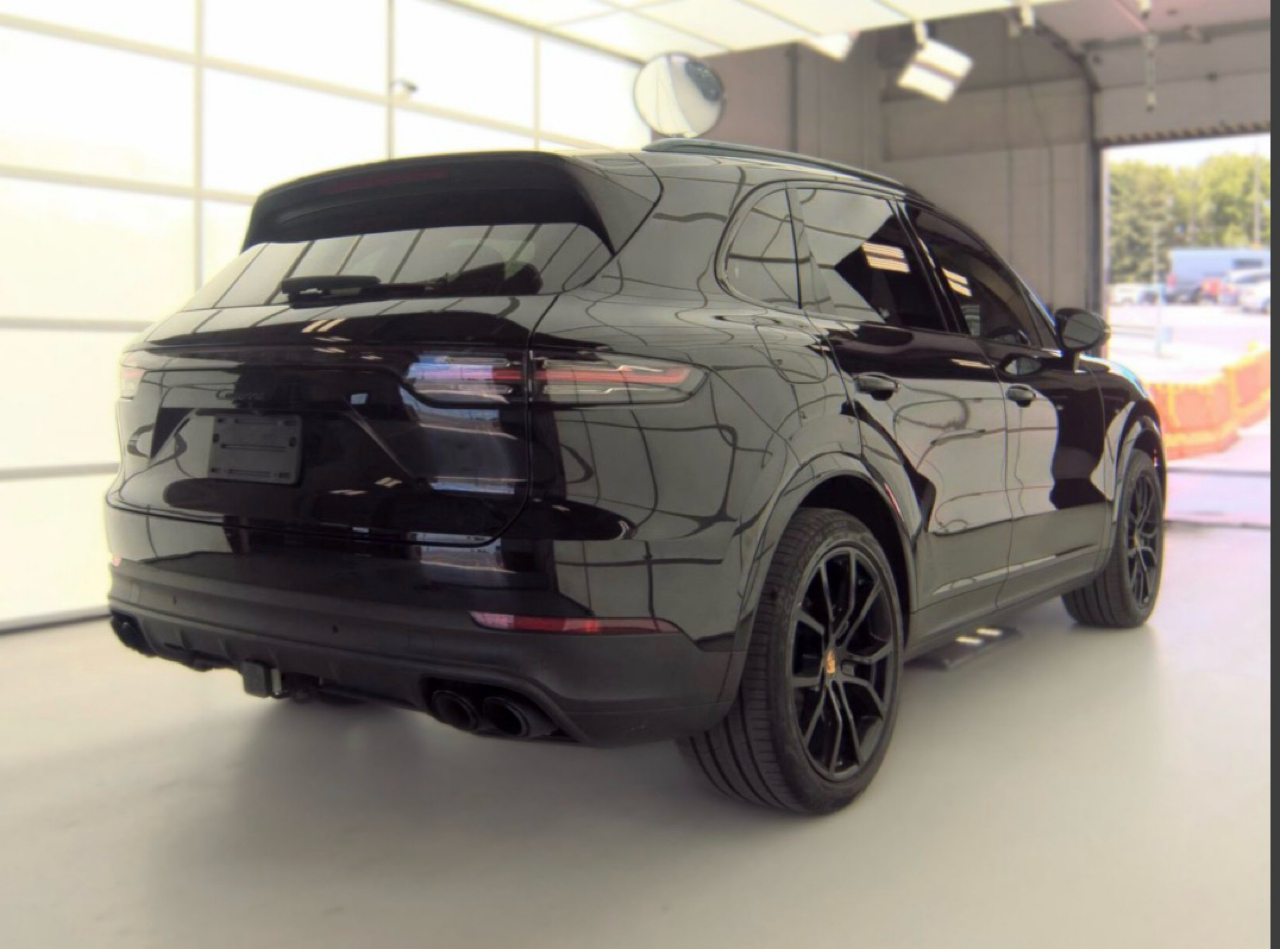 Porsche Cayenne AWD 2023