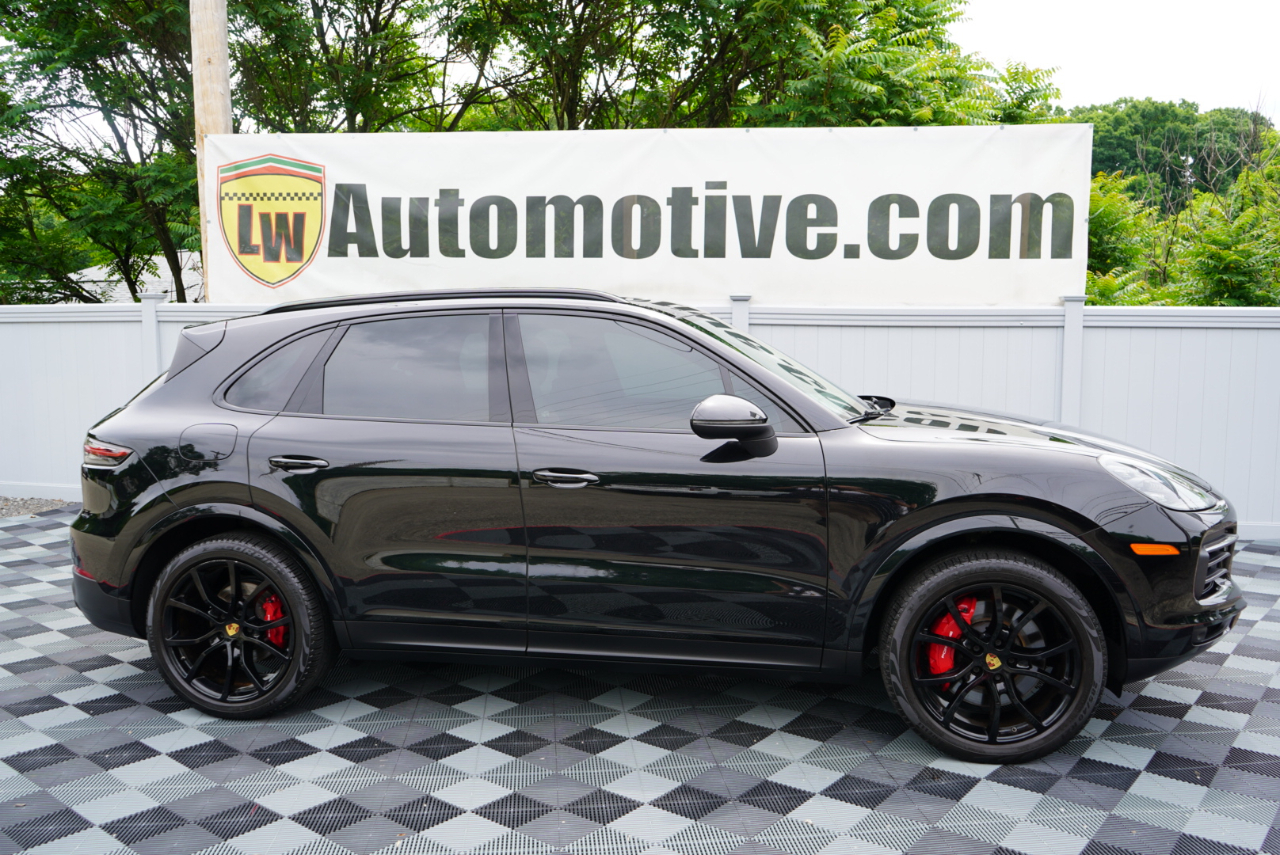 Porsche Cayenne AWD 2023