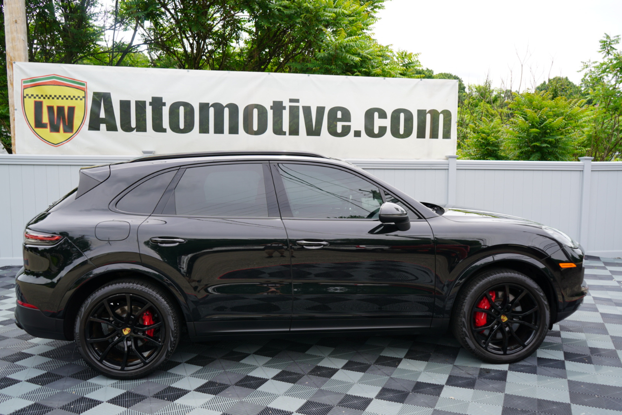 Porsche Cayenne AWD 2023