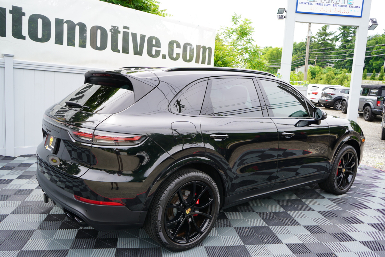 Porsche Cayenne AWD 2023
