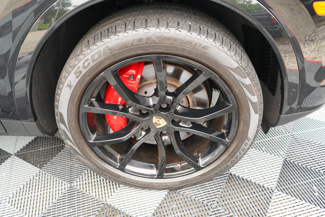 Porsche Cayenne AWD 2023