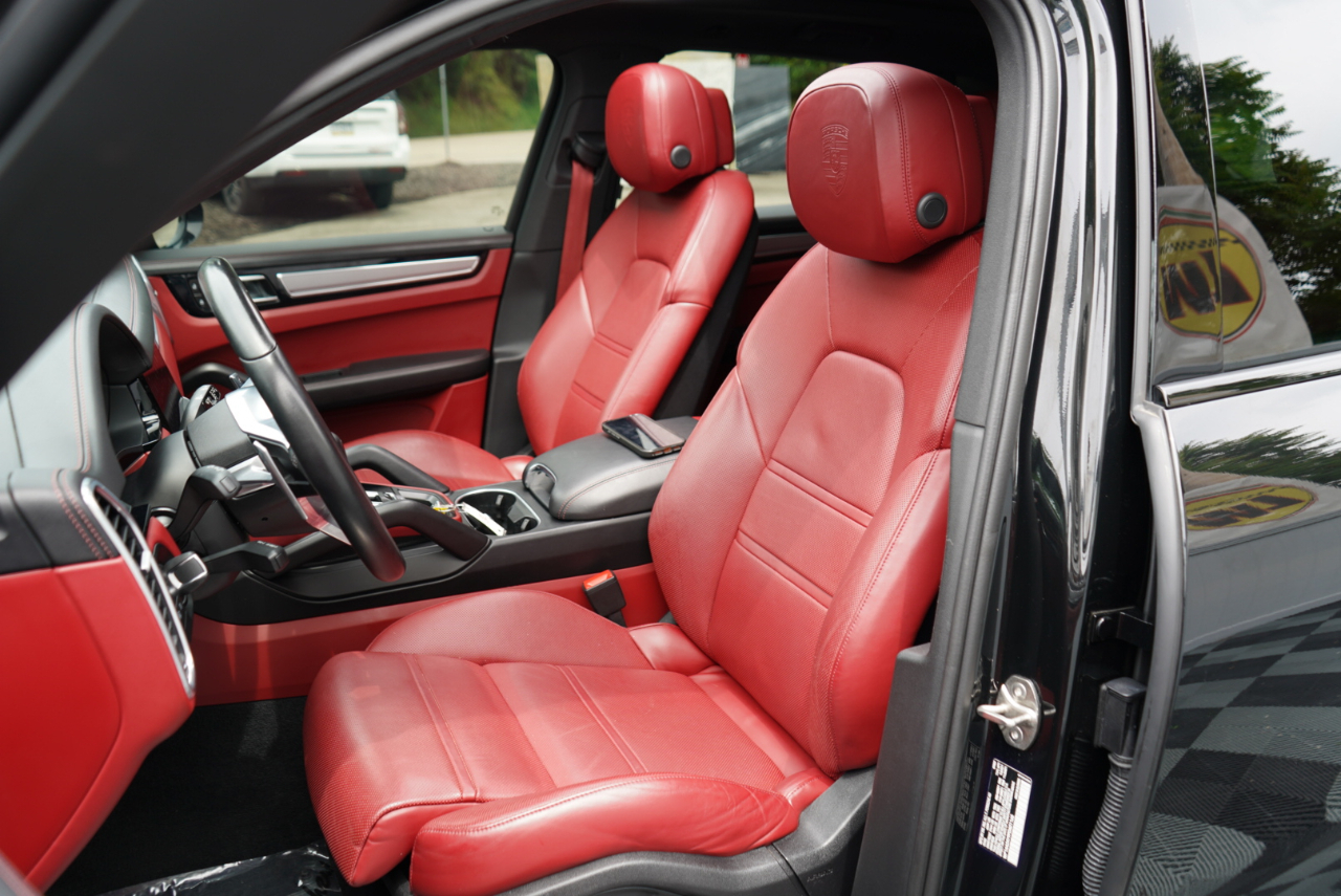 Porsche Cayenne AWD 2023