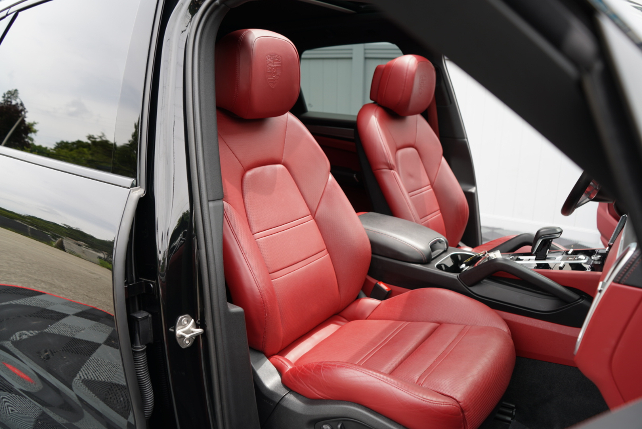 Porsche Cayenne AWD 2023