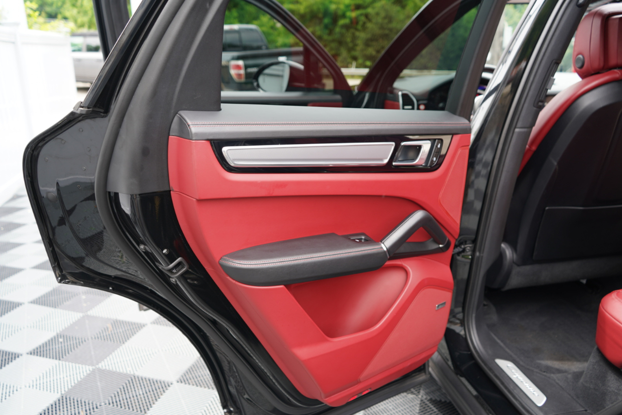 Porsche Cayenne AWD 2023