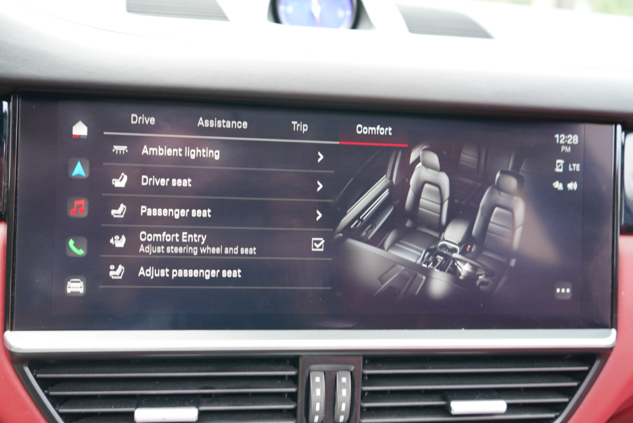 Porsche Cayenne AWD 2023