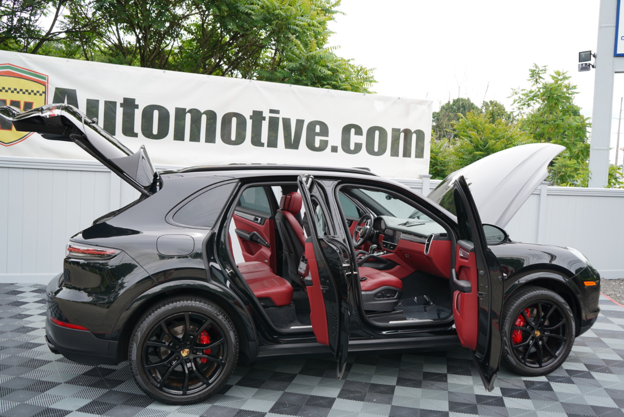 Porsche Cayenne AWD 2023