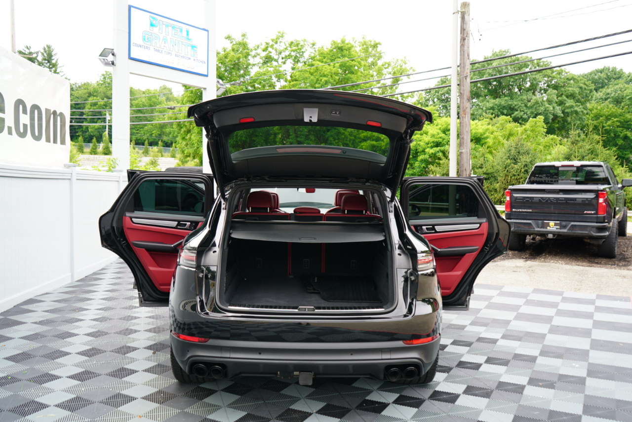 Porsche Cayenne AWD 2023