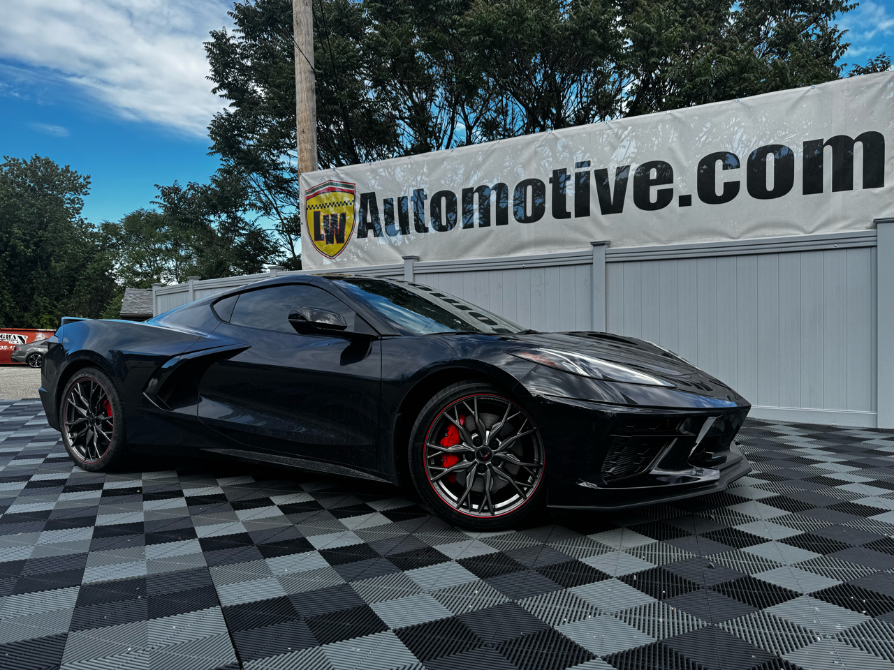 Chevrolet Corvette 2dr Stingray Cpe w/2LT 2024