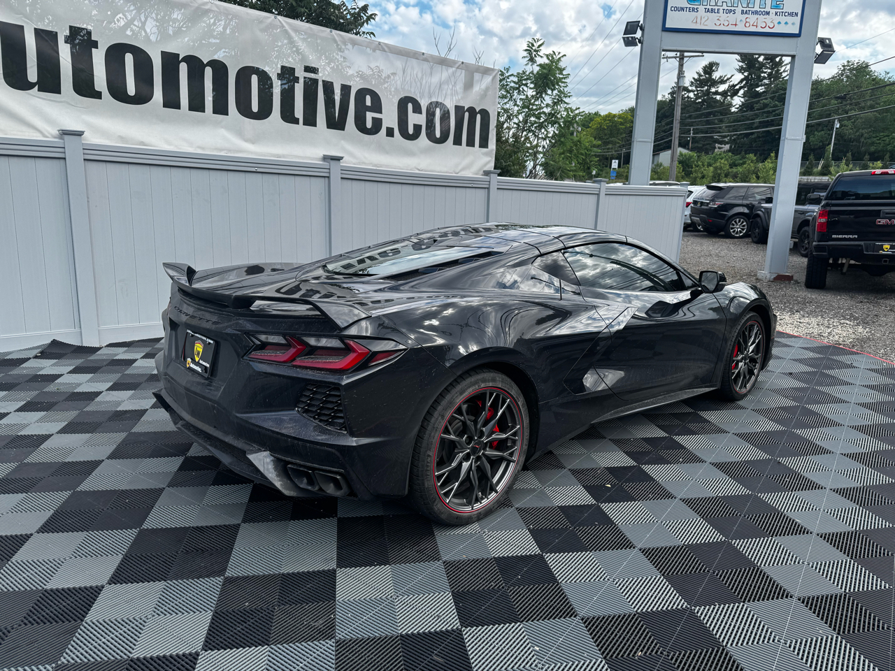 Chevrolet Corvette 2dr Stingray Cpe w/2LT 2024