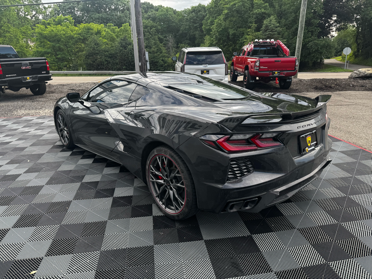 Chevrolet Corvette 2dr Stingray Cpe w/2LT 2024