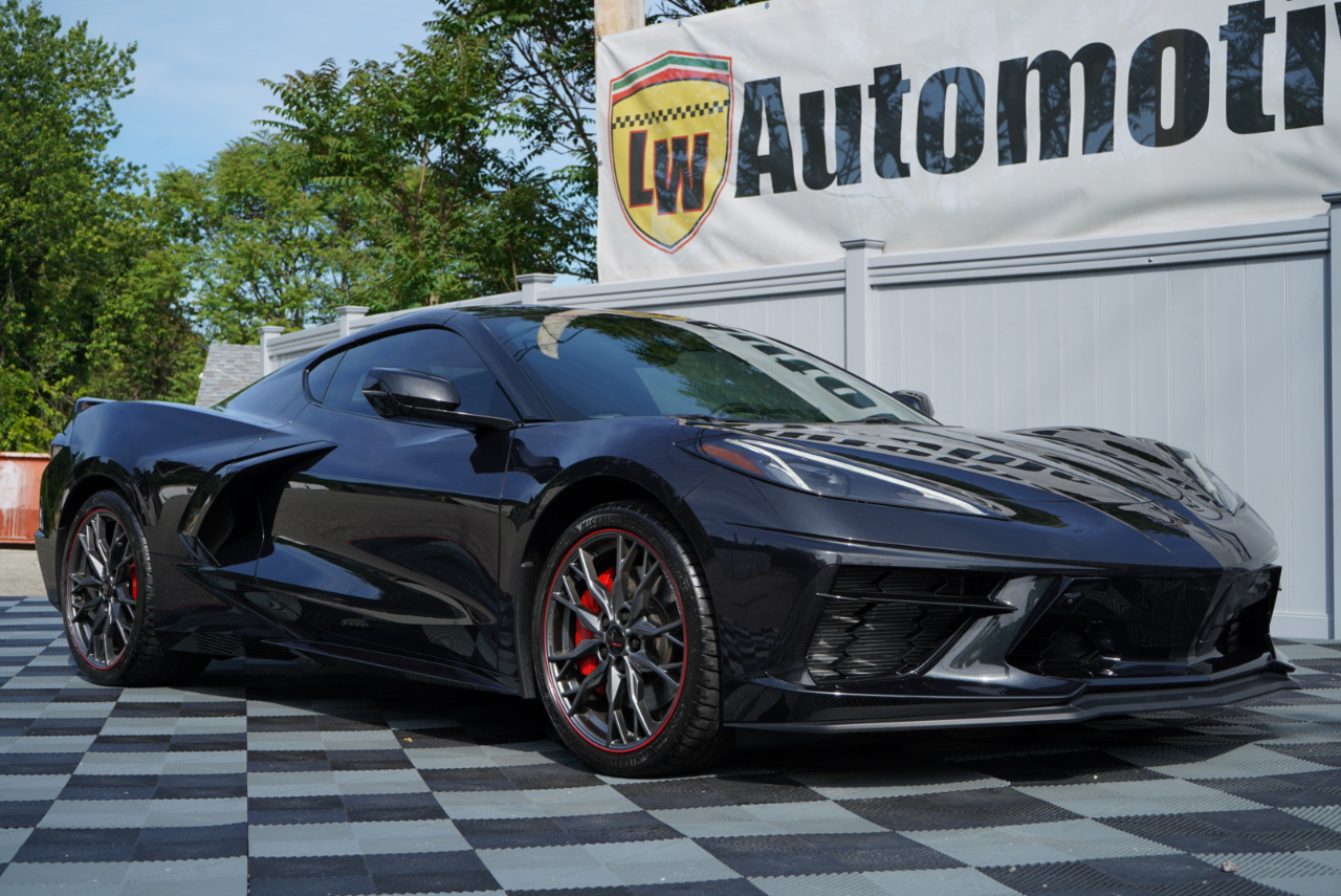 Chevrolet Corvette 2dr Stingray Cpe w/2LT 2024