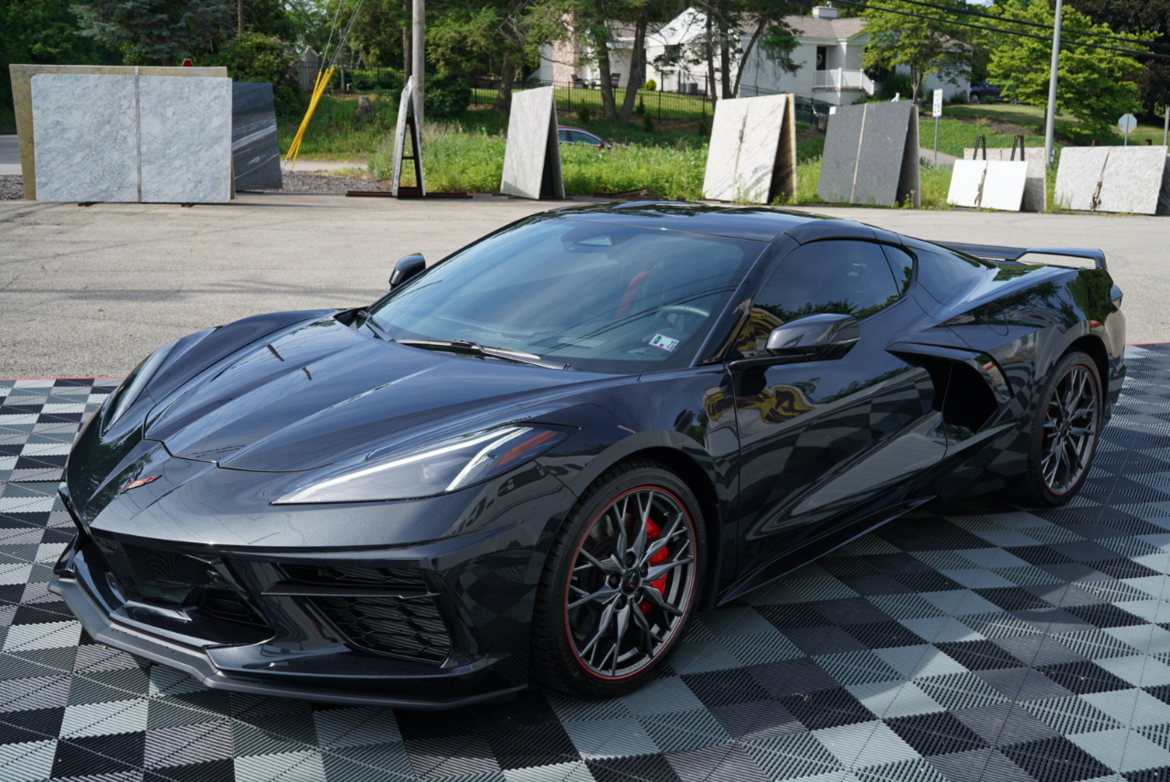 Chevrolet Corvette 2dr Stingray Cpe w/2LT 2024