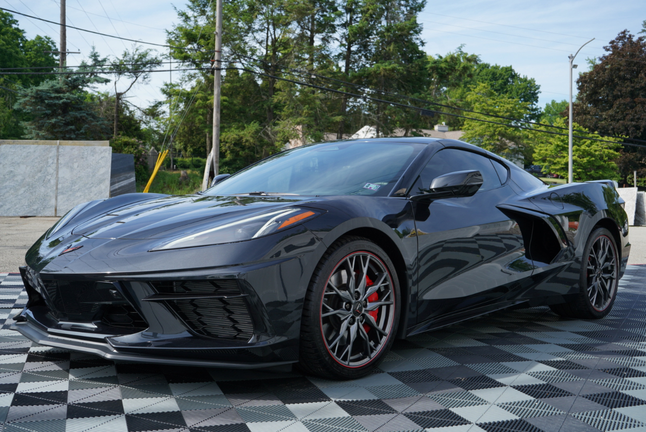 Chevrolet Corvette 2dr Stingray Cpe w/2LT 2024