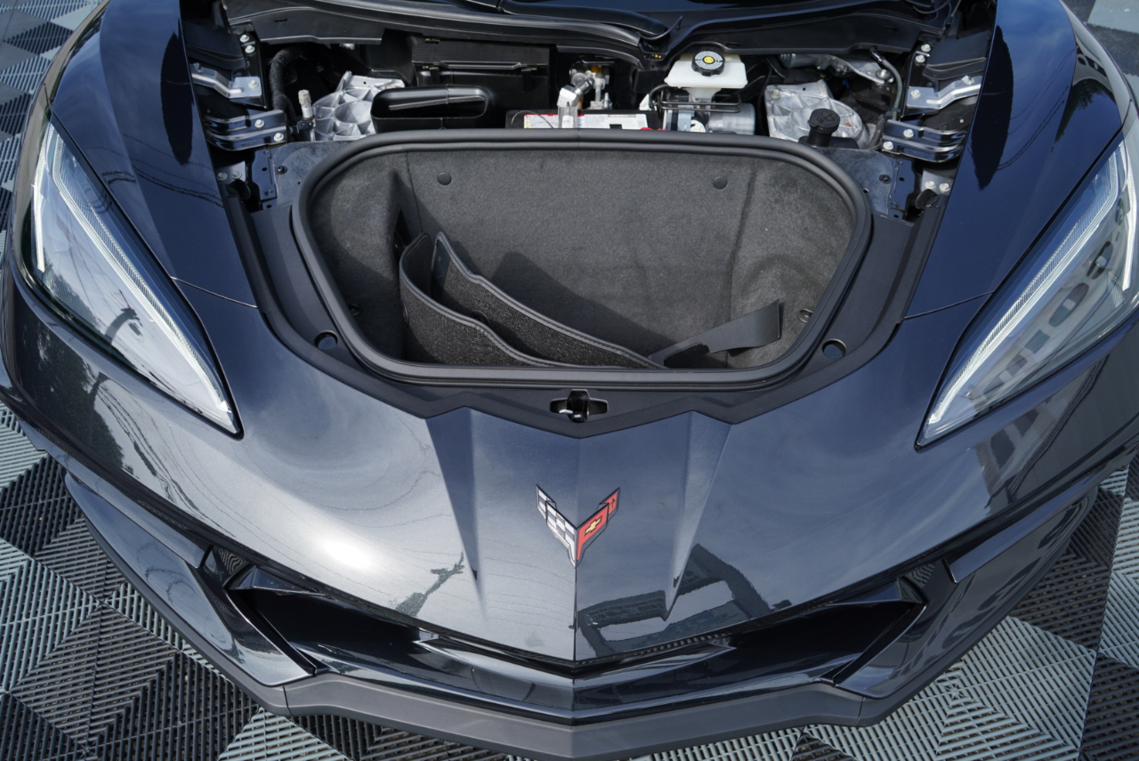 Chevrolet Corvette 2dr Stingray Cpe w/2LT 2024