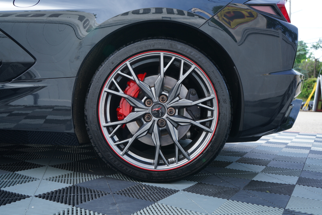 Chevrolet Corvette 2dr Stingray Cpe w/2LT 2024