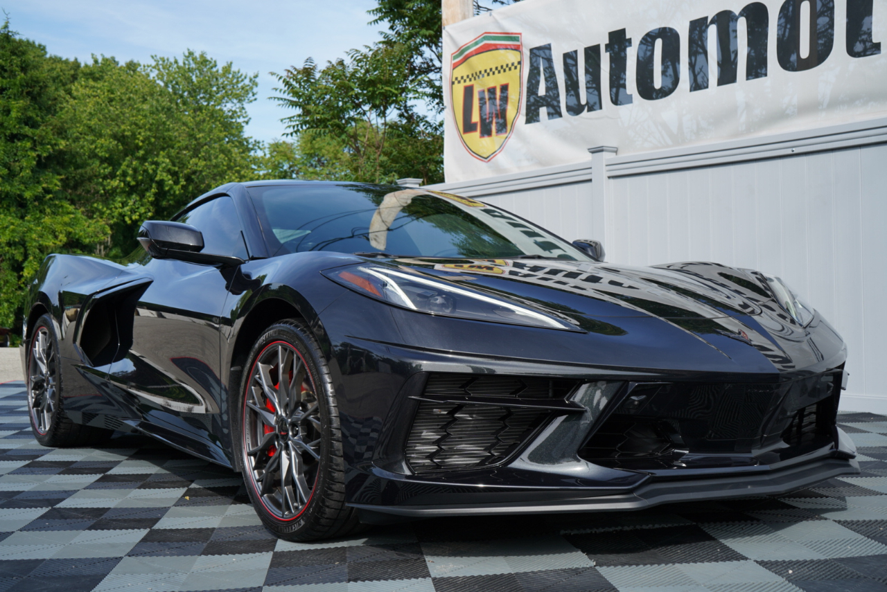Chevrolet Corvette 2dr Stingray Cpe w/2LT 2024