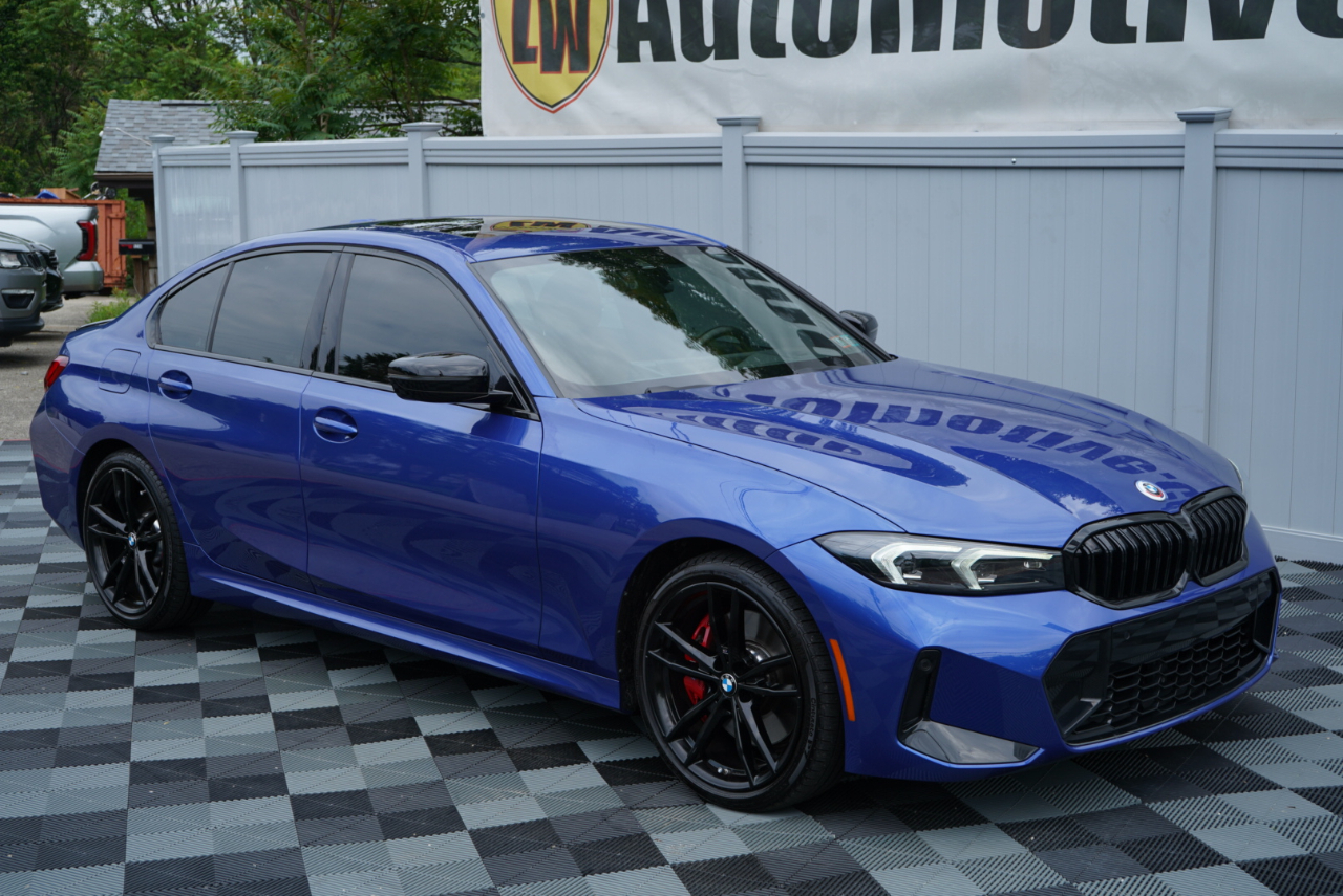 BMW 3 Series 330i xDrive Sedan 2023