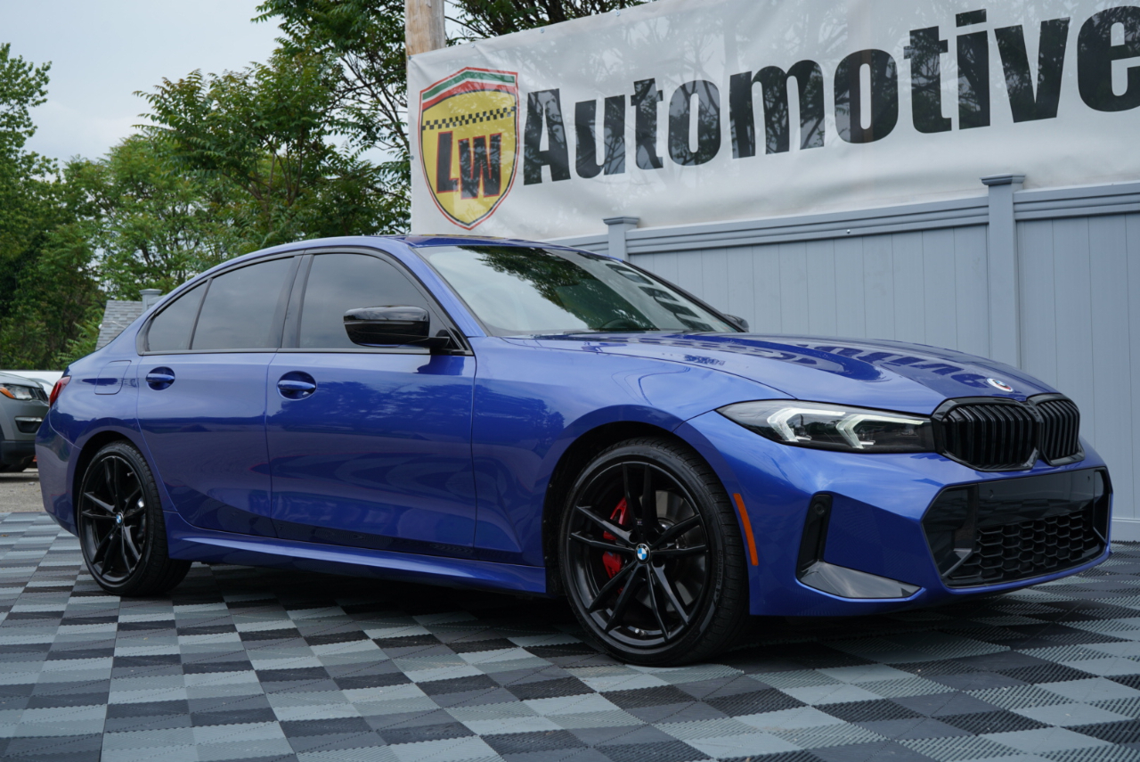 BMW 3 Series 330i xDrive Sedan 2023