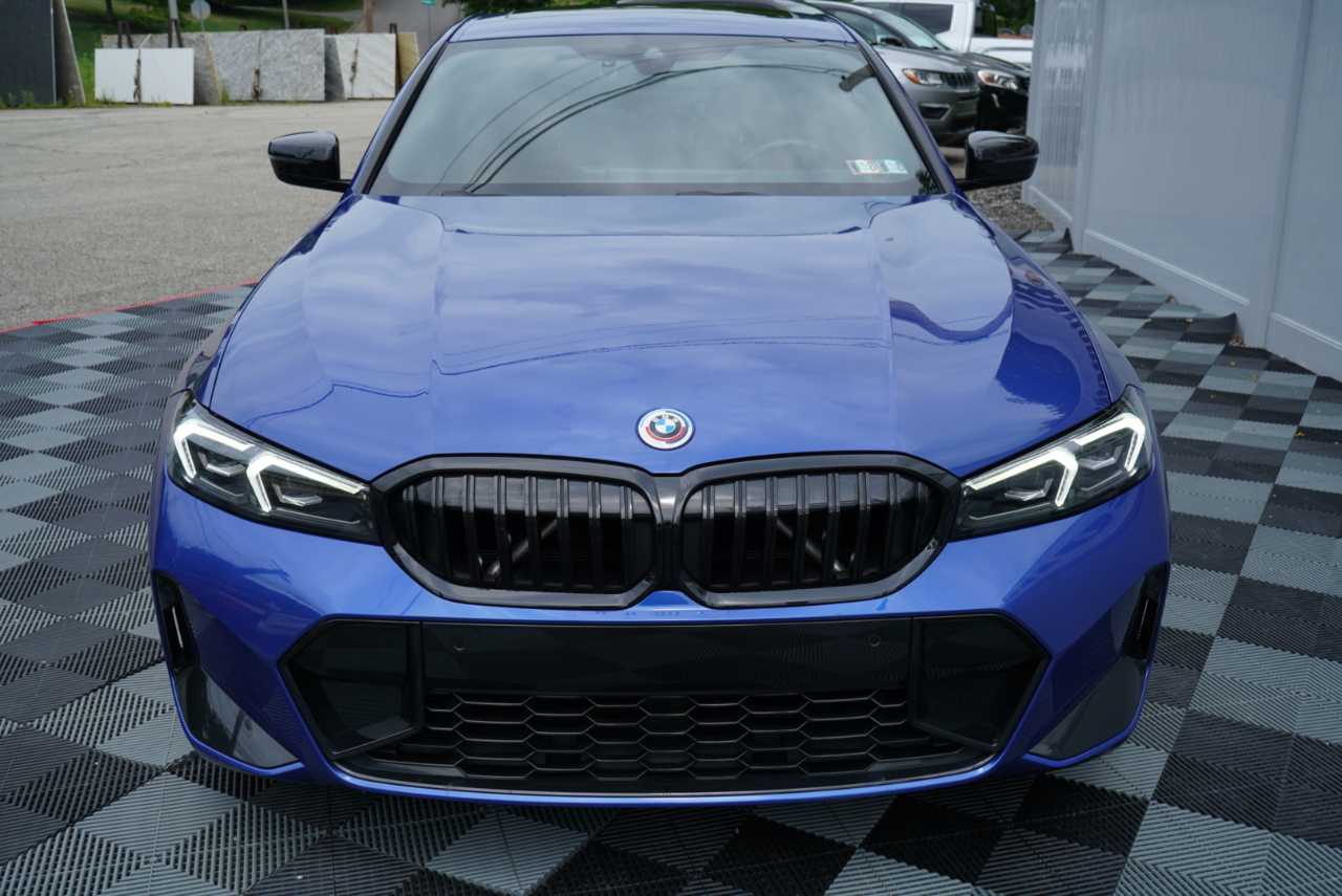BMW 3 Series 330i xDrive Sedan 2023