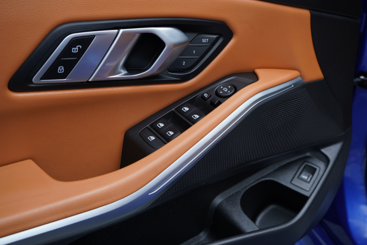 BMW 3 Series 330i xDrive Sedan 2023