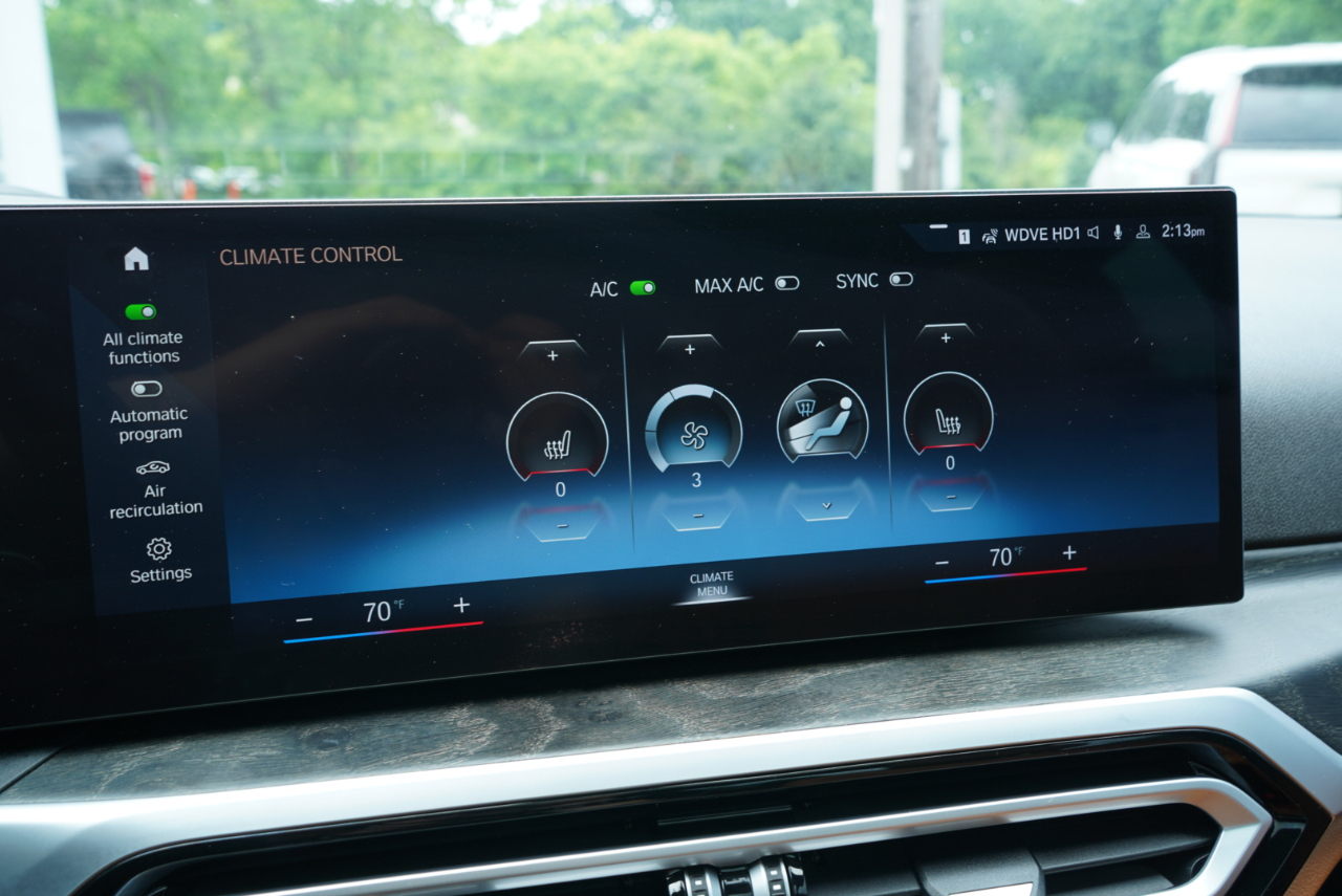 BMW 3 Series 330i xDrive Sedan 2023